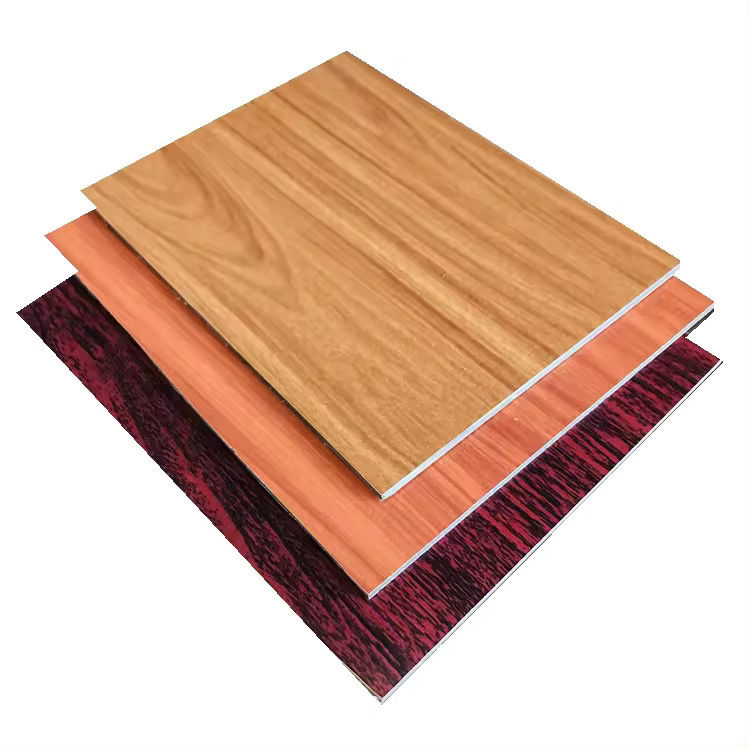 Pared de cortina de carilla de aluminio plateado de 3 años con resistencia a la presión del viento ≤ 2,5KN/m2
