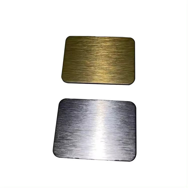 Pared de cortina de chapa de aluminio con resistencia a la presión del viento ≤ 2,5KN/m2 Rendimiento de aislamiento acústico ≥ 35 dB Duración ≥ 15