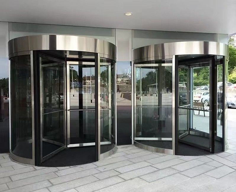 Puertas giratorias automáticas comerciales con motor de 550 W y accionadas por motor
