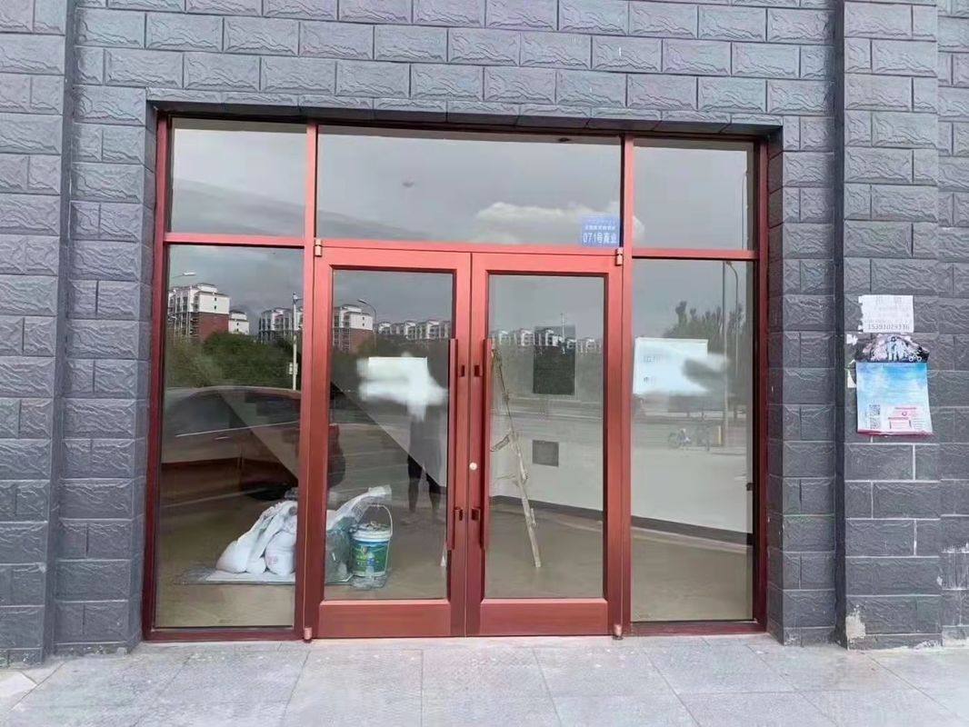 Puertas de entrada comerciales Kfc Tienda de aluminio aleación de metal de perfil de vidrio Puertas de entrada